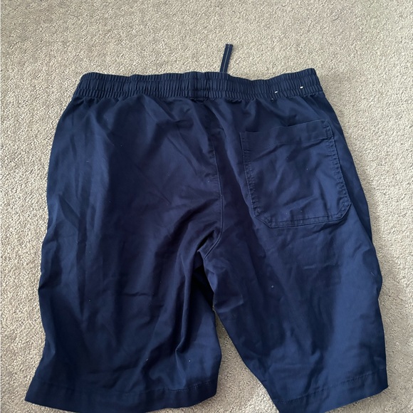 Uniqlo shorts BUNDLE - Picture 3 of 5